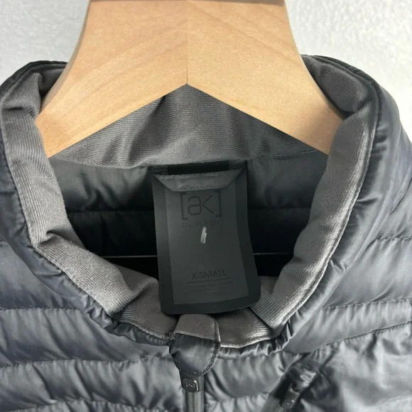 Burton AK Down Puffer Vest Black Outdoor Hiking Logo Fits Size Small - Picture 5 of 5